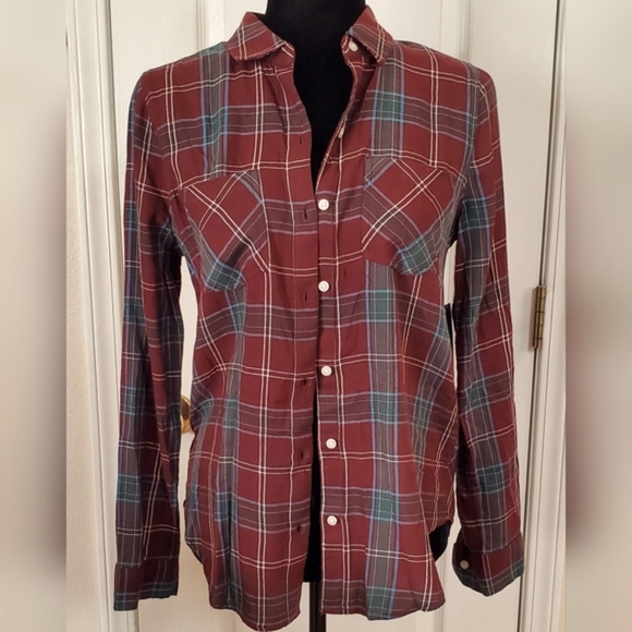 Lucky Brand NWT women's burgendy & greens plaid long sleeve button shirt sz XS - Picture 3 of 14